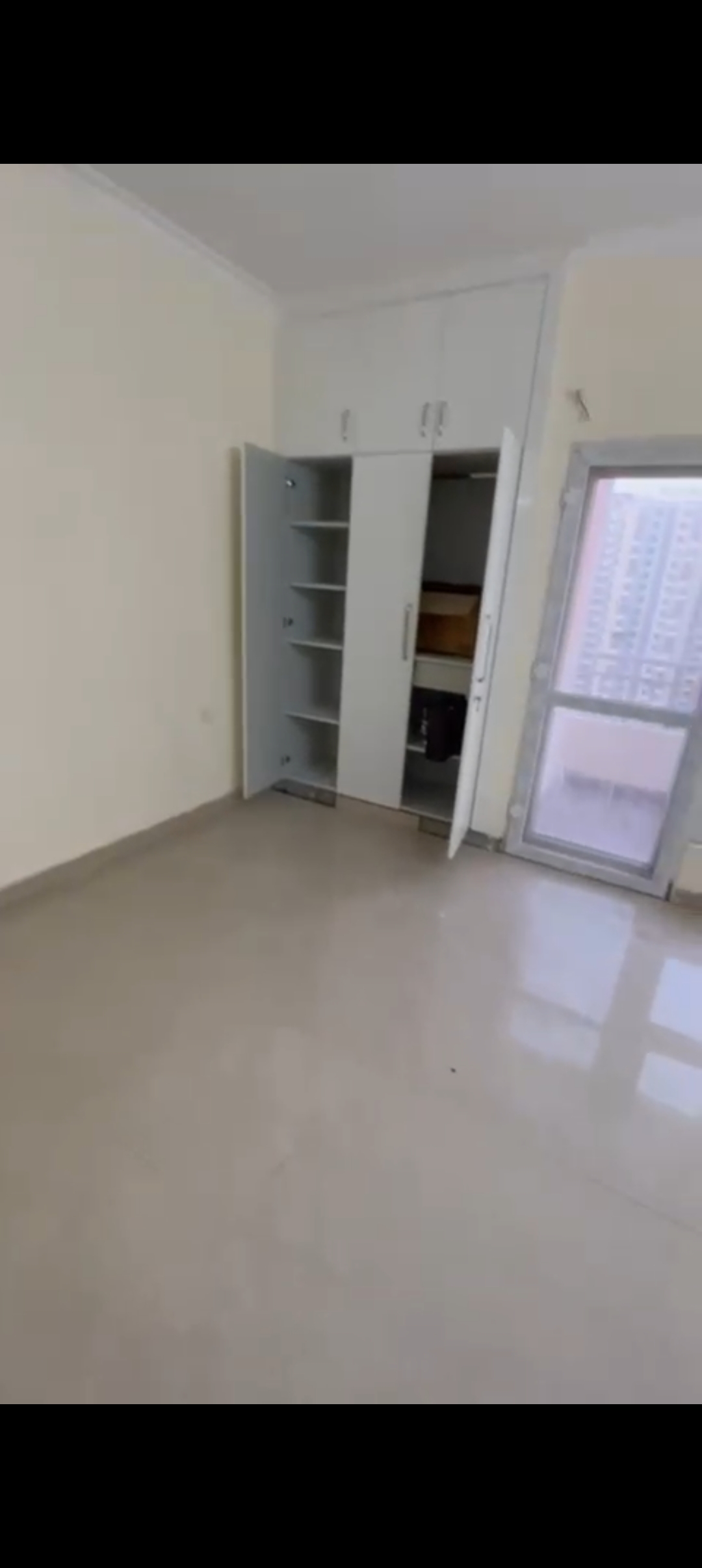 2 BHK + Pooja Room Apartment For Rent in UPAVP Ganga Yamuna And Hindon Enclave