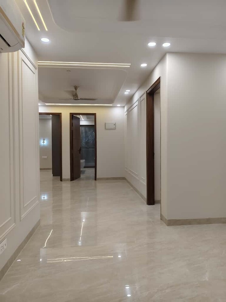 undefined, vasant kunj 4 Bedroom 2200 Sq.Ft. Apartment In Vasant Kunj Delhi 9390127