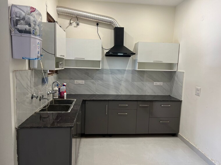 Kitchen, vip road 2 Bedroom 1600 Sq.Ft. Apartment In Vip Road Zirakpur 9390130