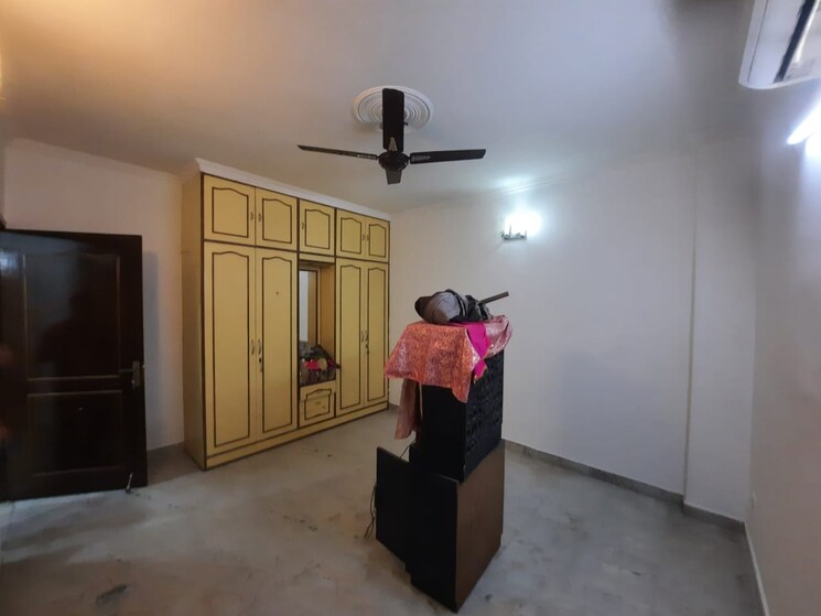 Room, malviya nagar 3 Bedroom 1150 Sq.Ft. Builder Floor In Malviya Nagar Delhi 9390148