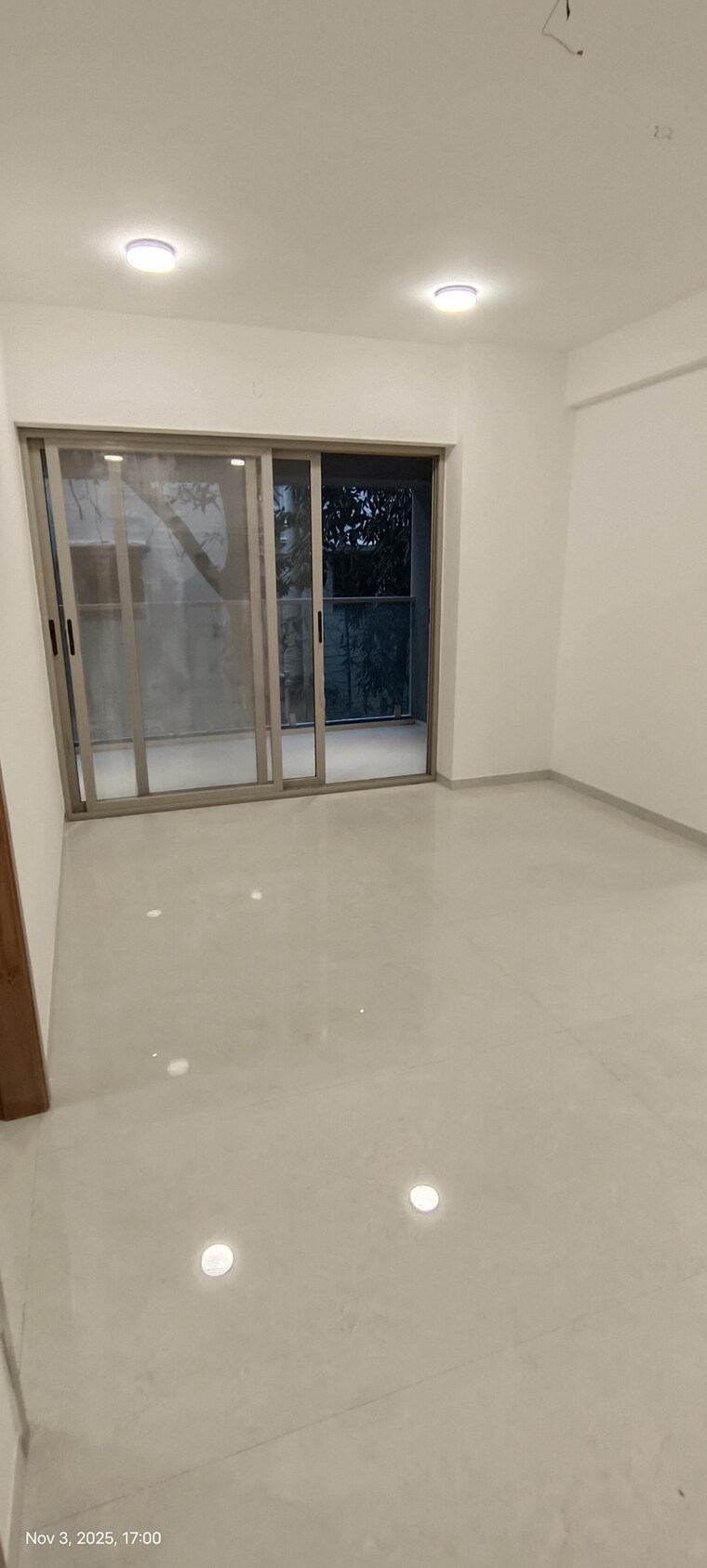 Room, mayur colony 3 Bedroom 1800 Sq.Ft. Apartment In Mayur Colony Pune 9390199