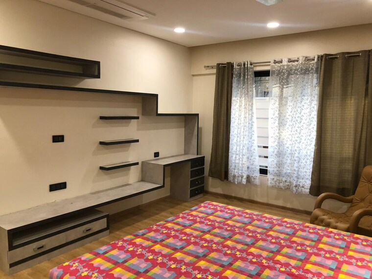 Bedroom, kumar-city-bungalows 4 Bedroom 4250 Sq.Ft. Villa In Kalyani Nagar Pune 9390173