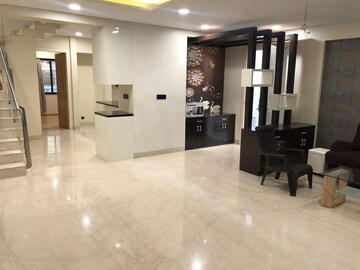 Living Room in 4 BHK Villa at Kumar City Bungalows, Kalyani Nagar – for Sale