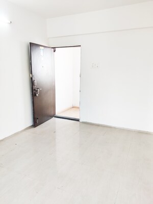 Room in 1 BHK Apartment at Aple Ghar, Kharadi – for Rent