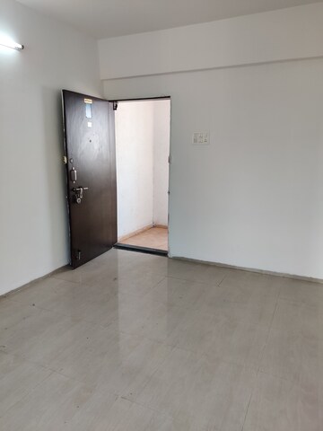 Furnished Amenities in 1 BHK Apartment at Aple Ghar, Kharadi – for Rent