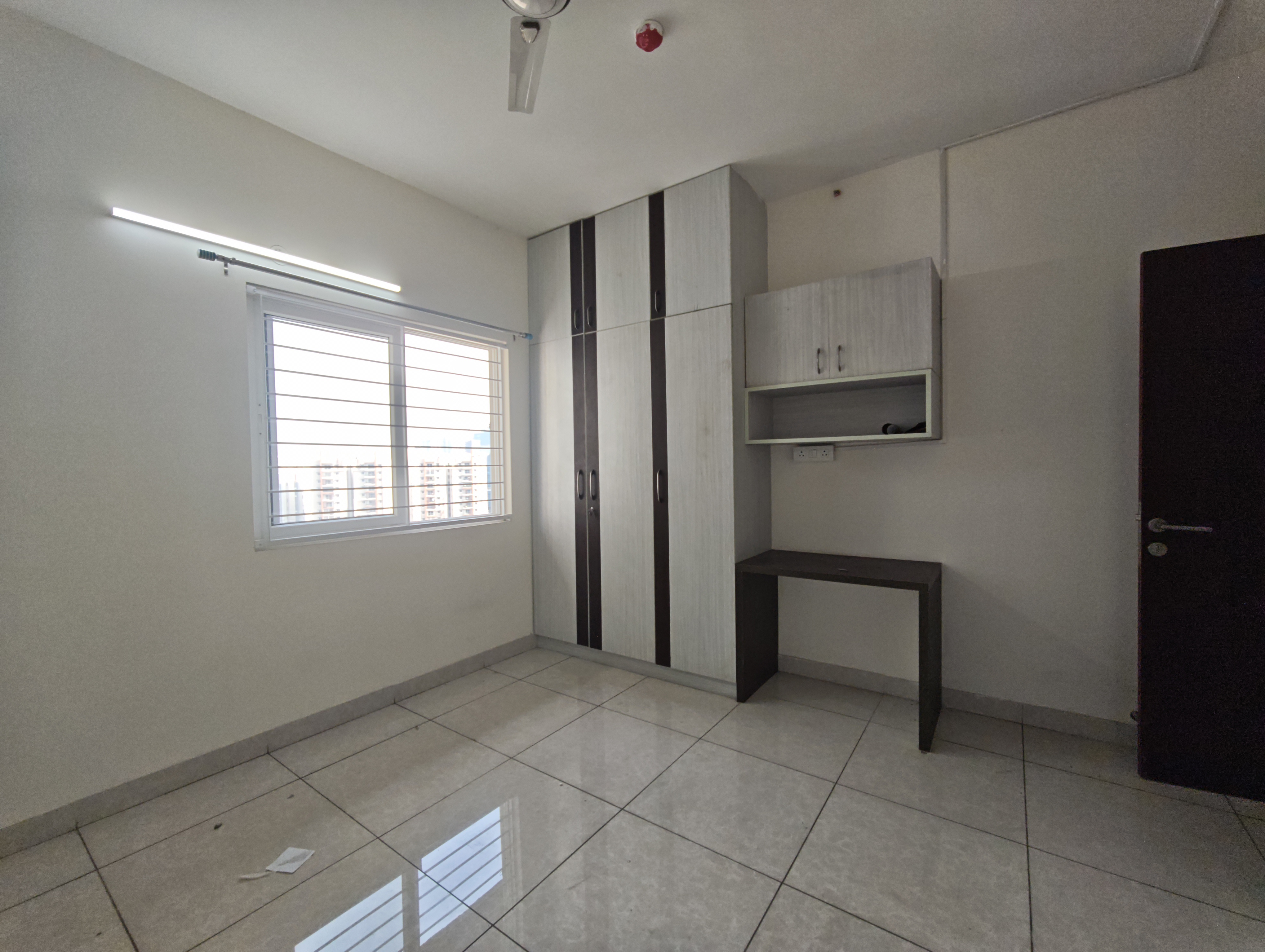 3 BHK Apartment For Rent in Prestige High Fields