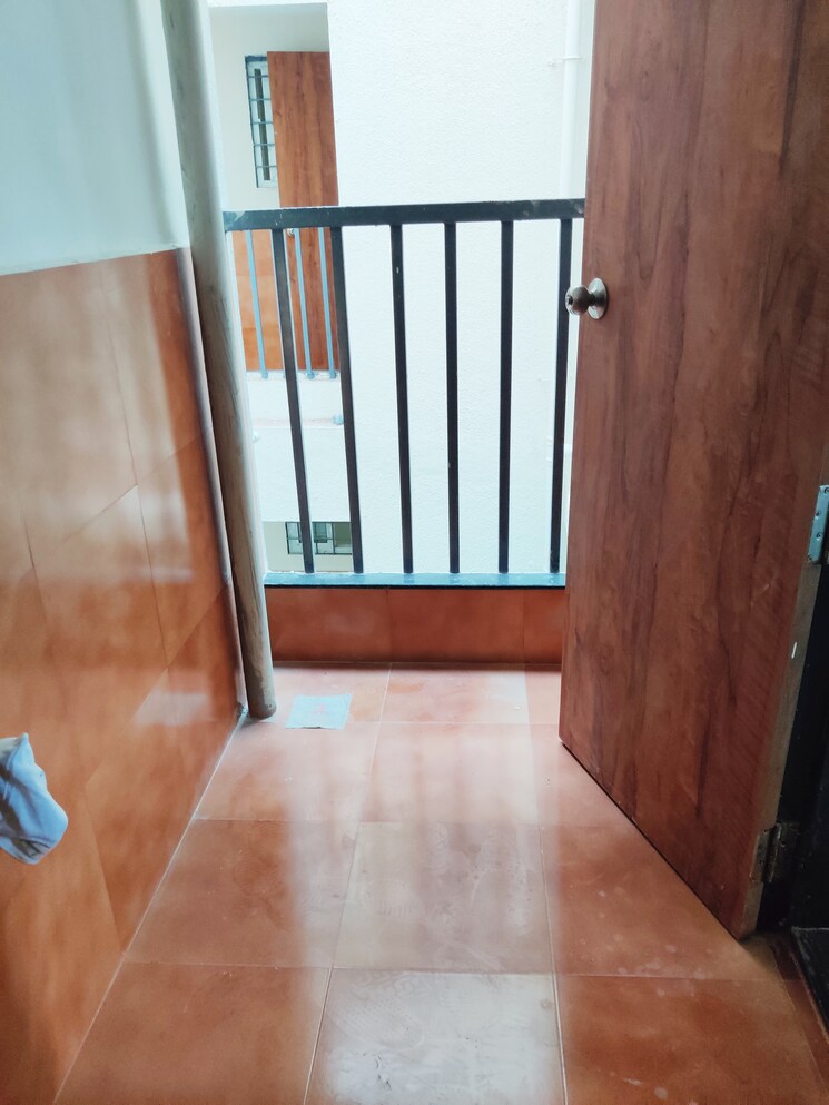 Room, guru-vista-chs 2 Bedroom 856 Sq.Ft. Apartment In Kharadi Pune 9390190