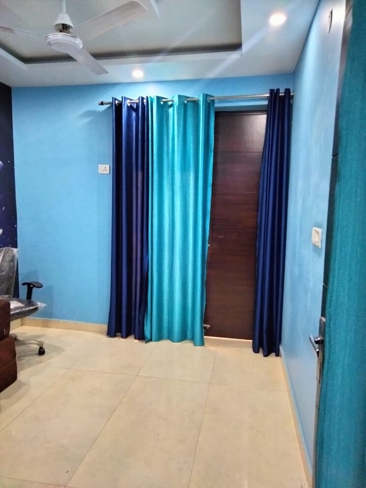 Bedroom, sainik colony 3 Bedroom 1179 Sq.Ft. Builder Floor In Sainik Colony Faridabad 9390191