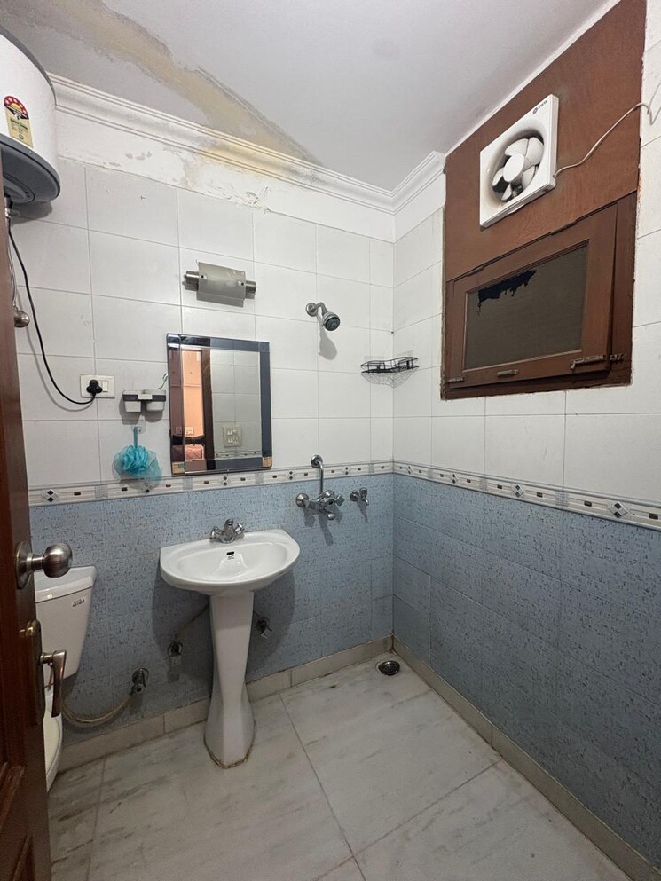 Master Bedroom, sector 46 4 Bedroom 2750 Sq.Ft. Penthouse In Sector 46 Gurgaon 9390196