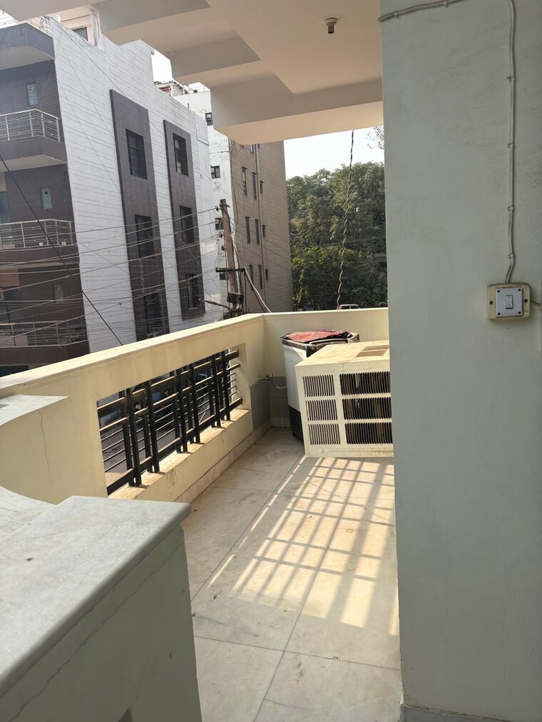 Balcony, sector 46 4 Bedroom 2750 Sq.Ft. Penthouse In Sector 46 Gurgaon 9390196