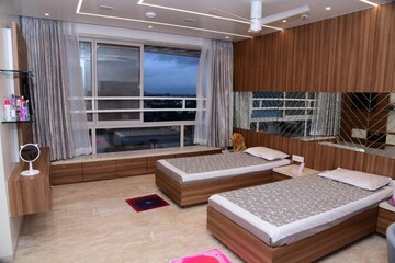 Master Bedroom in 3 BHK Apartment at Vascon Windermere, Koregaon – for Sale