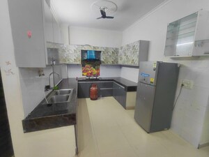 Kitchen in 2 BHK Builder Floor at Sector 40 – for Rent