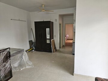 Room in 3.5 BHK Apartment at Tashee Capital Gateway, Sector 111 – for Rent