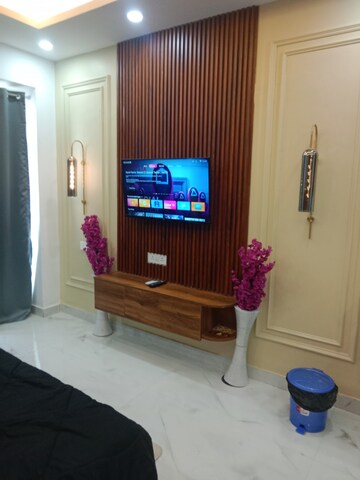 Floor Plan in  Showroom at Gaur City Center, Sector 4 Greater Noida – for Sale