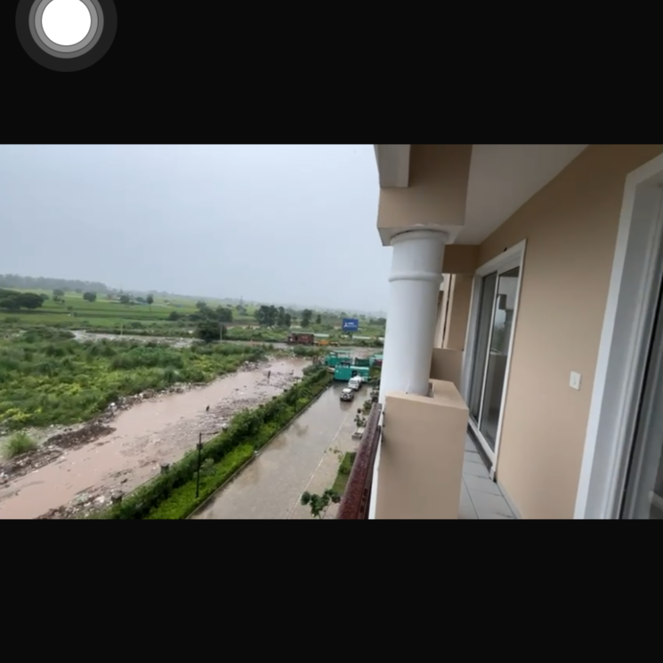 Room, sushma-valencia 3.5 Bedroom 2250 Sq.Ft. Apartment In Nagla Road Zirakpur 9390215