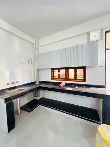 Kitchen in 1 BHK Builder Floor at Sector 39 – for Rent