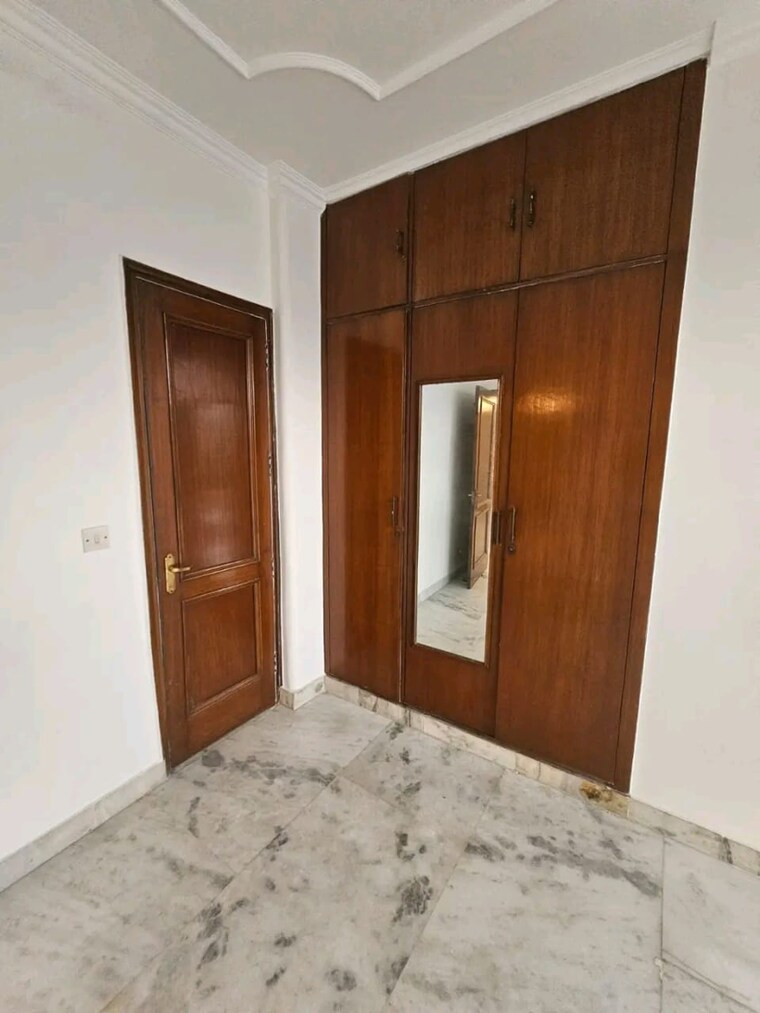 Room, boutique-residential-apartments-c-1-9 3 Bedroom 200 Sq.Yd. Builder Floor In Hauz Khas Enclave Delhi 9390220