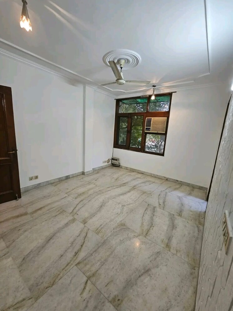 Room, boutique-residential-apartments-c-1-9 3 Bedroom 200 Sq.Yd. Builder Floor In Hauz Khas Enclave Delhi 9390220