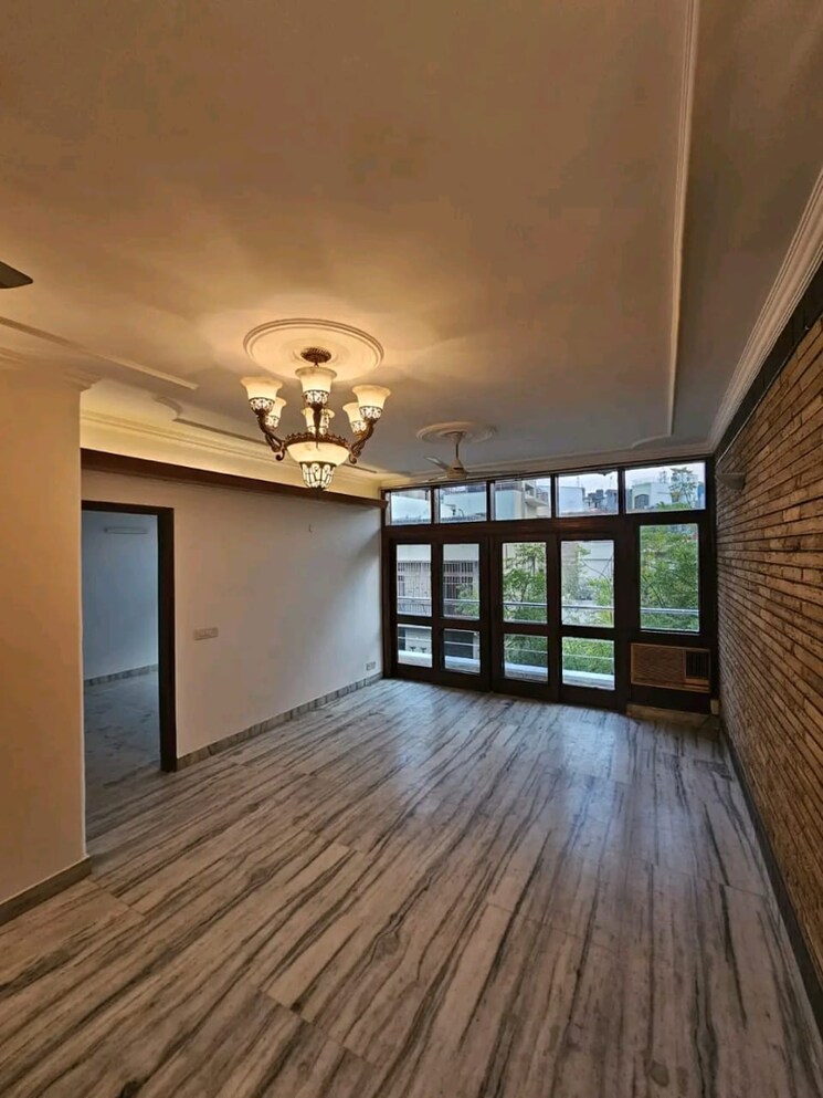 Room, boutique-residential-apartments-c-1-9 3 Bedroom 200 Sq.Yd. Builder Floor In Hauz Khas Enclave Delhi 9390220
