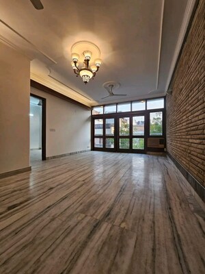 3 BHK Builder Floor For Rent in Boutique Residential Apartments C-1 9, Hauz Khas Enclave