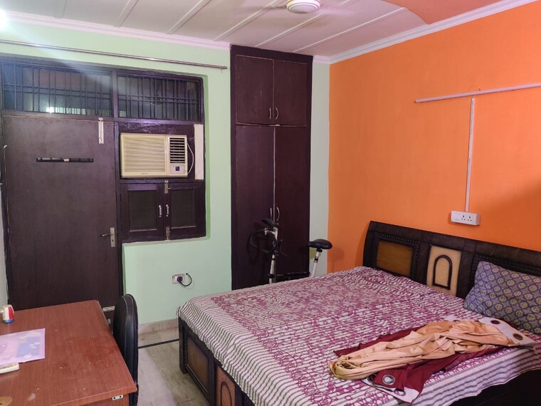 Bedroom, sainik colony 3 Bedroom 1377 Sq.Ft. Builder Floor In Sainik Colony Faridabad 9390222