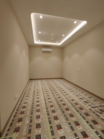 Bedroom in 4 BHK Builder Floor at Boutique Residential Apartments R-62, Greater Kailash – for Rent