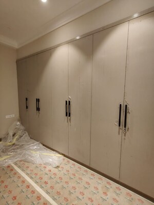 Room in 4 BHK Builder Floor at Boutique Residential Apartments R-62, Greater Kailash – for Rent