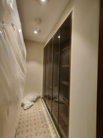 Furnished Amenities in 4 BHK Builder Floor at Boutique Residential Apartments R-62, Greater Kailash – for Rent