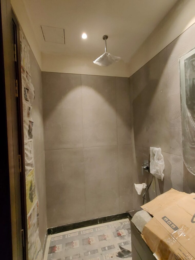 Bathroom, boutique-residential-apartments-r-62 4 Bedroom 300 Sq.Yd. Builder Floor In Greater Kailash Delhi 9390227