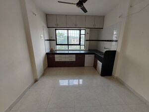 2 BHK Apartment For Rent in Garden View Apartment Kothrud, Kothrud