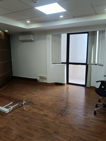 Room in  Office Space at Sair Elite, Cunningham Road – for Rent