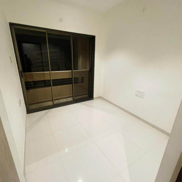 Room, evershine-amavi-303-phase-3 1 Bedroom 402 Sq.Ft. Apartment In Gopcharpada Palghar 9390268