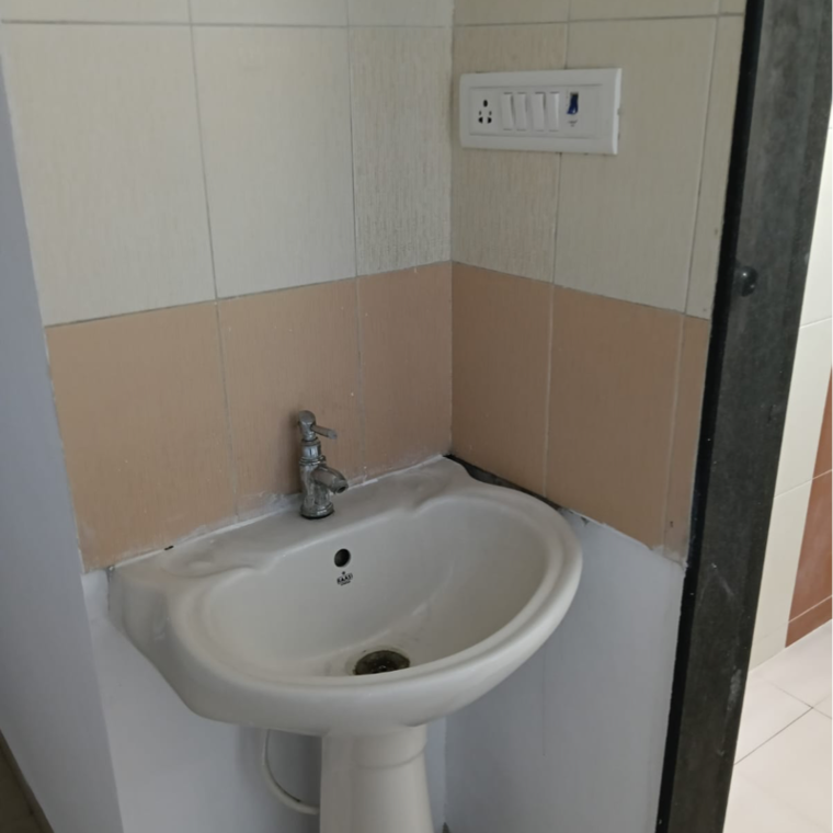 Bathroom, pimple saudagar 3 Bedroom 1500 Sq.Ft. Apartment In Pimple Saudagar Pune 9390279