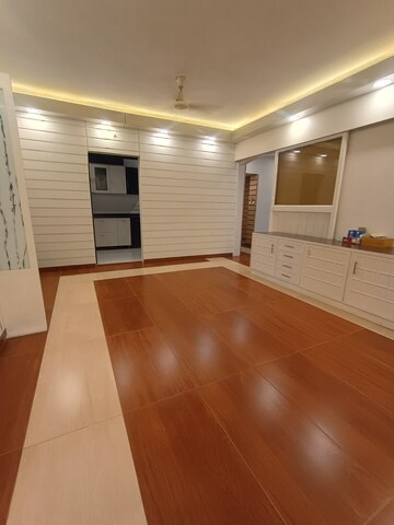 Room in 3.5 BHK Apartment at Civil Lines – for Sale