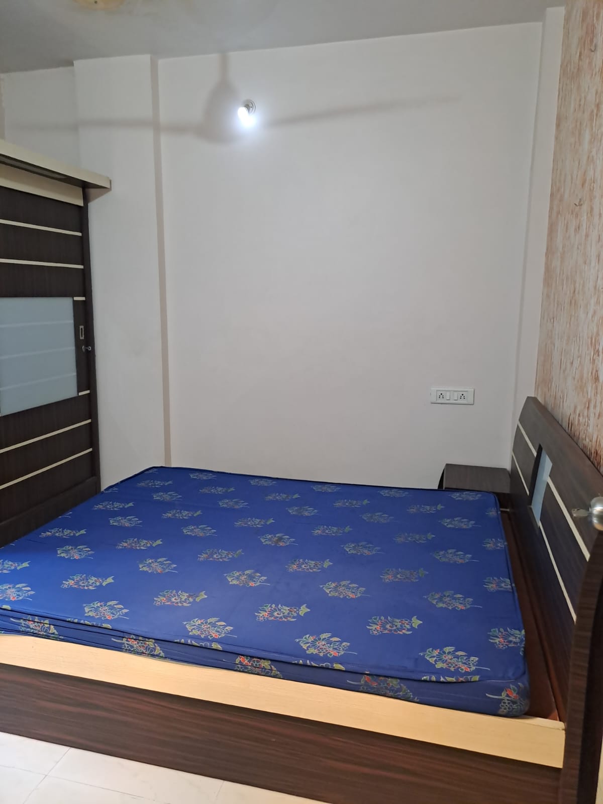 1 BHK Apartment For Rent in West View CHS Kandivali