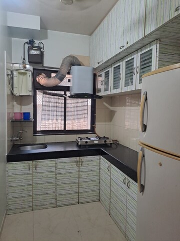 Kitchen in 1 BHK Apartment at West View CHS Kandivali, Kandivali West – for Rent