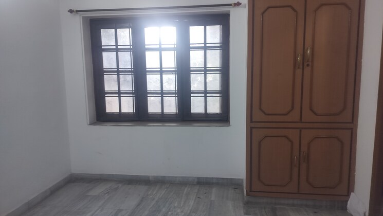 Room, jubilee hills 3 Bedroom 1600 Sq.Ft. Apartment In Jubilee Hills Hyderabad 9390313