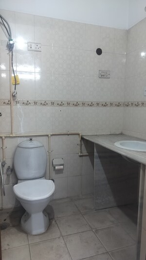 Bathroom in 3 BHK Apartment at Jubilee Hills – for Rent