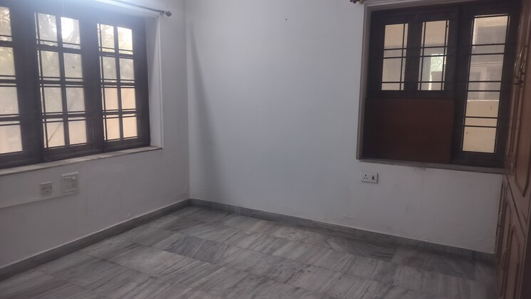 Room, jubilee hills 3 Bedroom 1600 Sq.Ft. Apartment In Jubilee Hills Hyderabad 9390313
