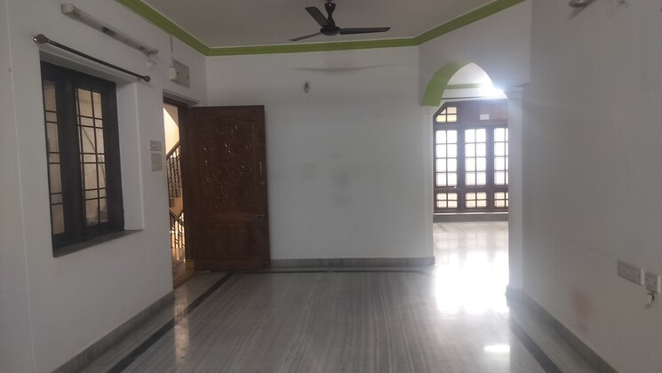 Room, jubilee hills 3 Bedroom 1600 Sq.Ft. Apartment In Jubilee Hills Hyderabad 9390313