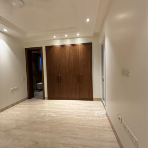 Room in 4 BHK Builder Floor at Vasant Vihar – for Sale