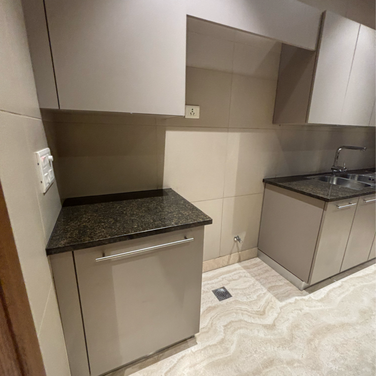 Kitchen, vasant vihar 4 Bedroom 400 Sq.Yd. Builder Floor In Vasant Vihar Delhi 9390337