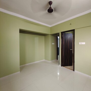 Room in 1 BHK Apartment at Raunak Unnathi Woods Phase 6, Kasarvadavali – for Sale