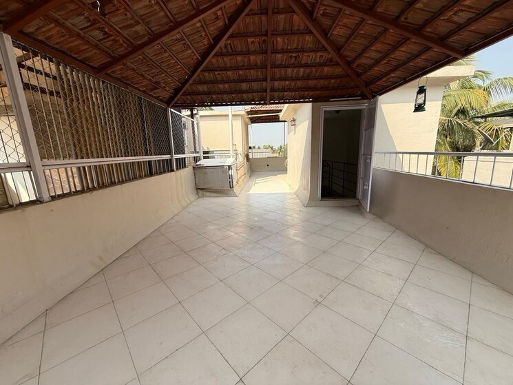  Parking, reputed-kirloskar-residency 4 Bedroom 3500 Sq.Ft. Penthouse In Aundh Pune 9390332