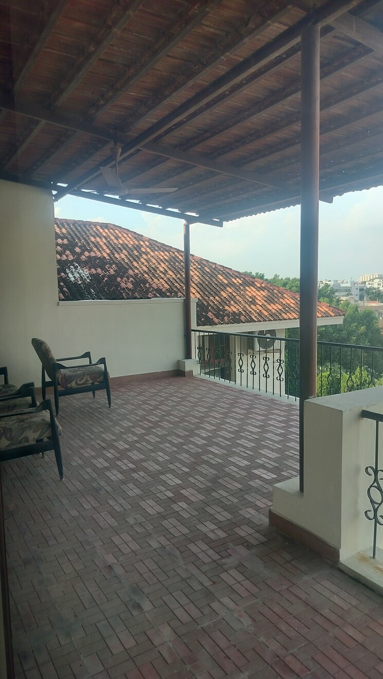 Balcony, jubilee hills Commercial Warehouse 5000 Sq.Yd. In Jubilee Hills Hyderabad 9390330