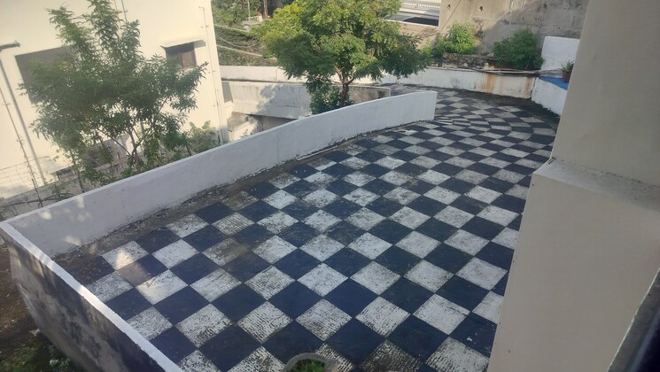 Balcony, jubilee hills Commercial Warehouse 5000 Sq.Yd. In Jubilee Hills Hyderabad 9390330