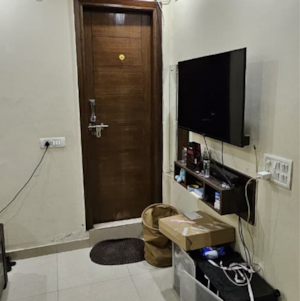 Team Area in 1 RK Builder Floor at Saket – for Rent