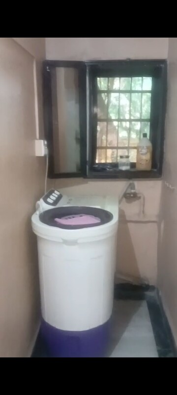 Bathroom in 4 BHK Independent House at Chembur – for Rent