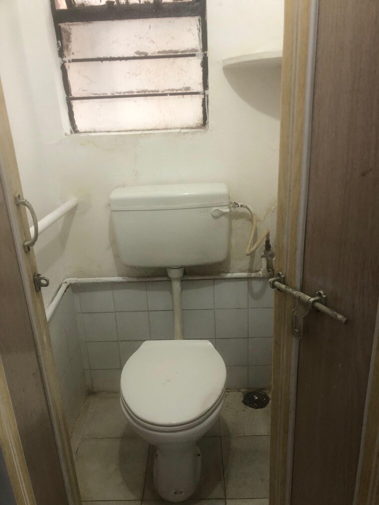 Bathroom, oriental-gold-apartment 1 Bedroom 560 Sq.Ft. Apartment In Aundh Pune 9390354