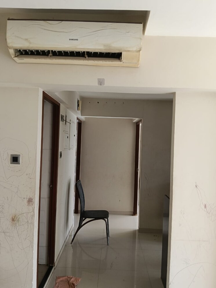 undefined, chembur 4 Bedroom 1500 Sq.Ft. Apartment In Chembur Mumbai 9390367